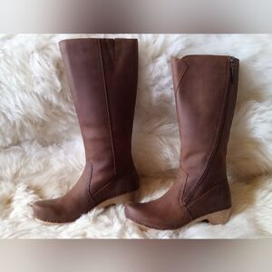 Dansko Martha Boots 40 Brown
